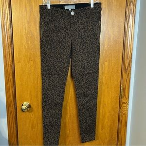 Wit and Wisdom animal print pants size 6 EUC leopard